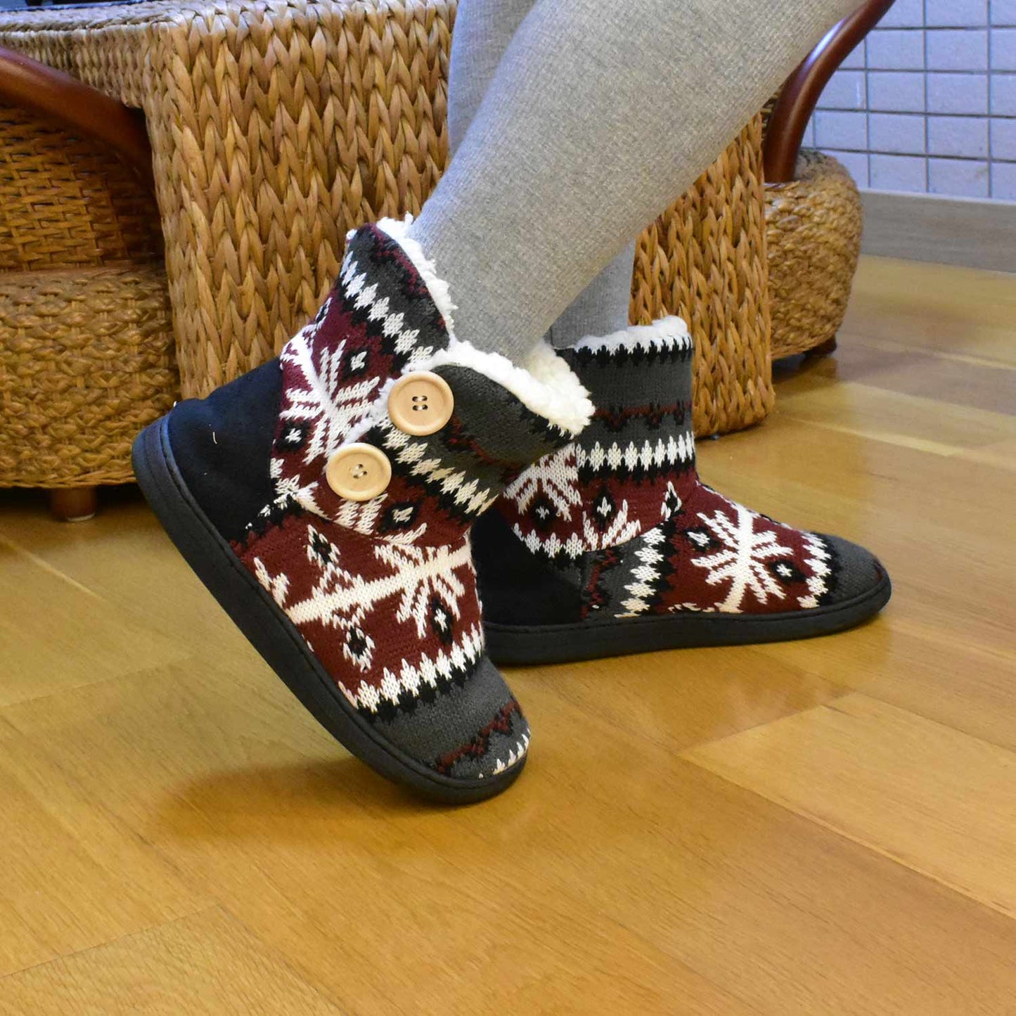 Women's Slippers Comfort Knit Boots Winter Warm Outdoor Indoor Shoes